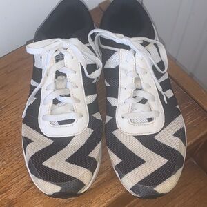 Adidas Cloudfoam Race Black White Athletic Running Shoes Size 9